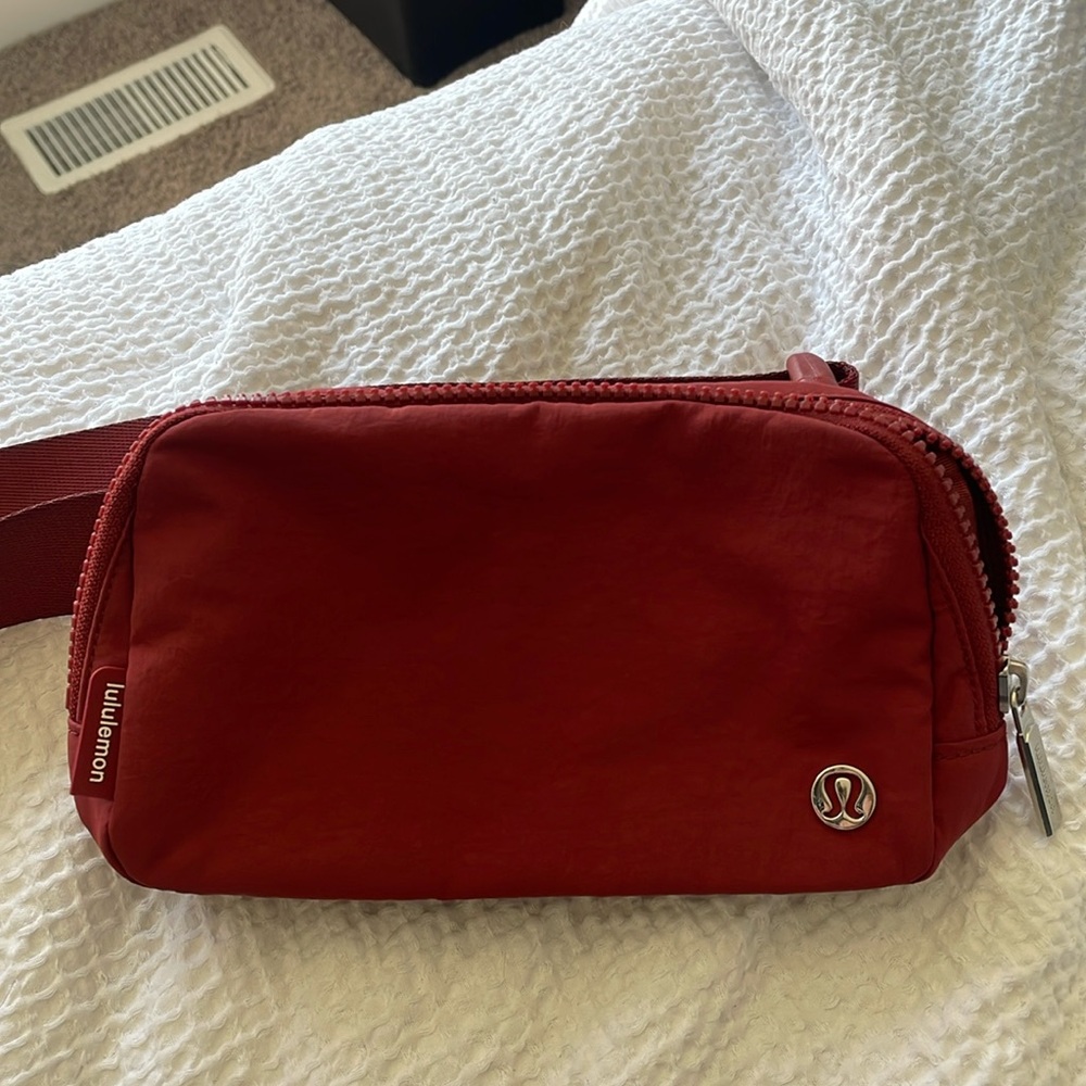 Lululemon Belt Bag